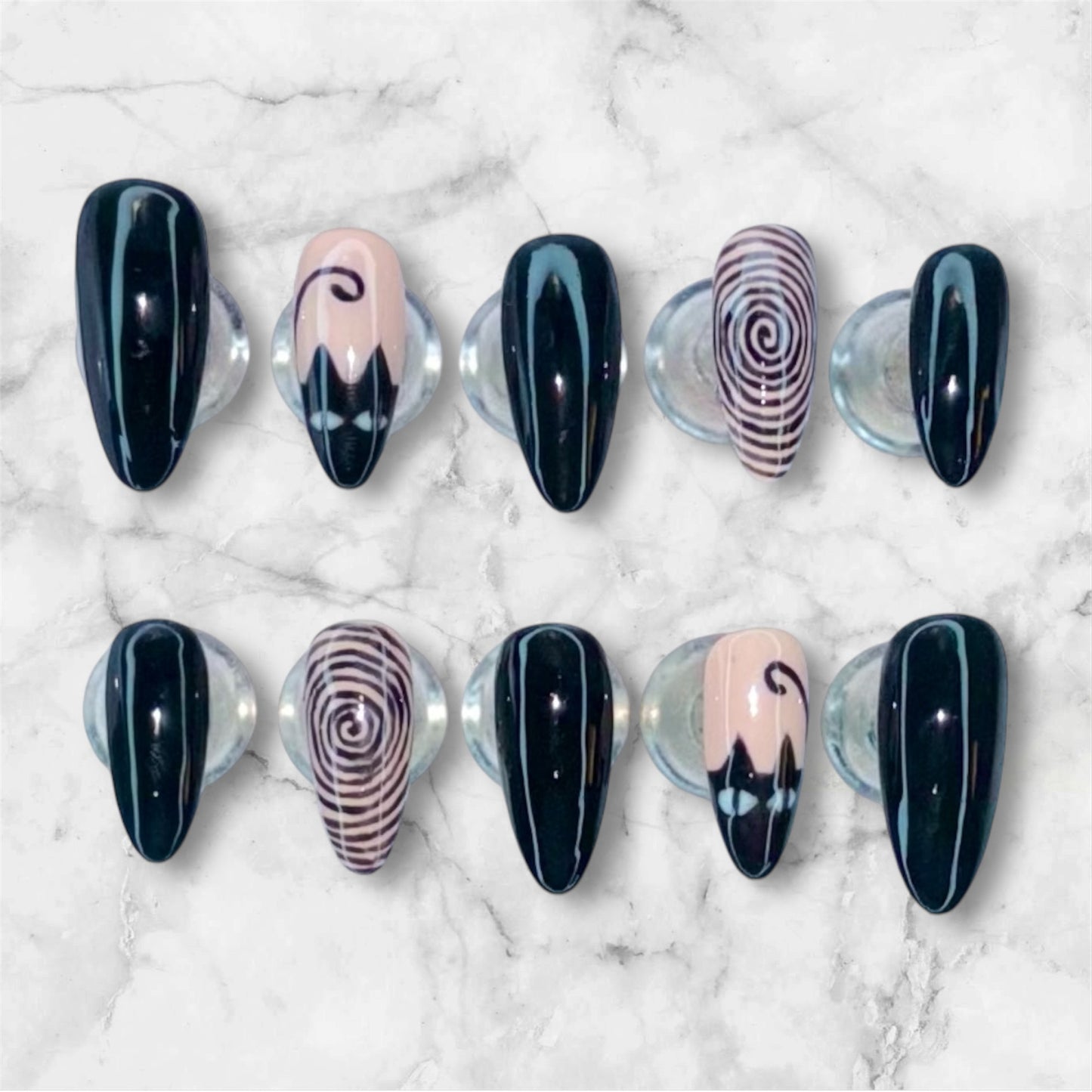 Black Coraline Nail Set