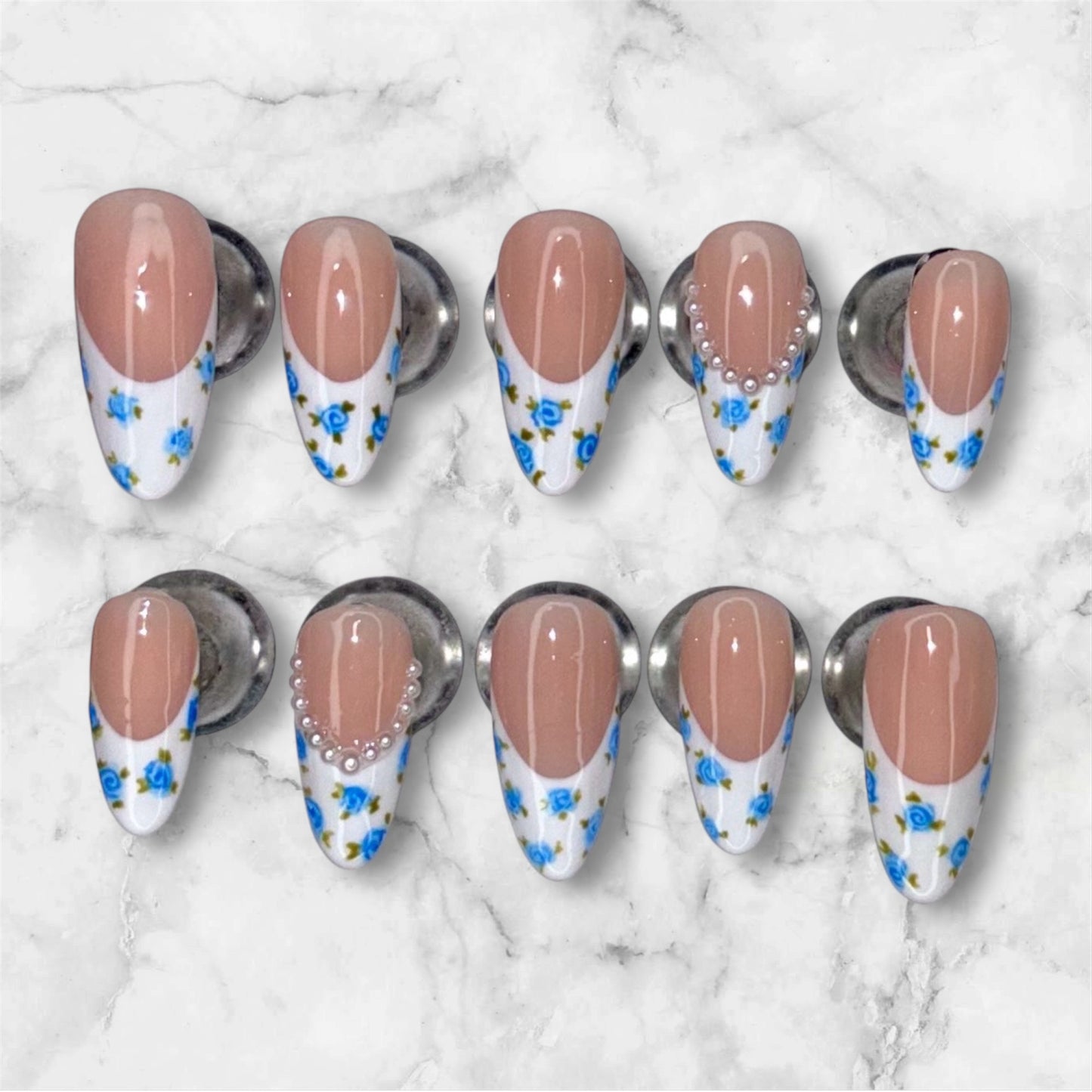 Mini Blue Rose and Pearl Nail Set